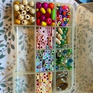 Accessory making set